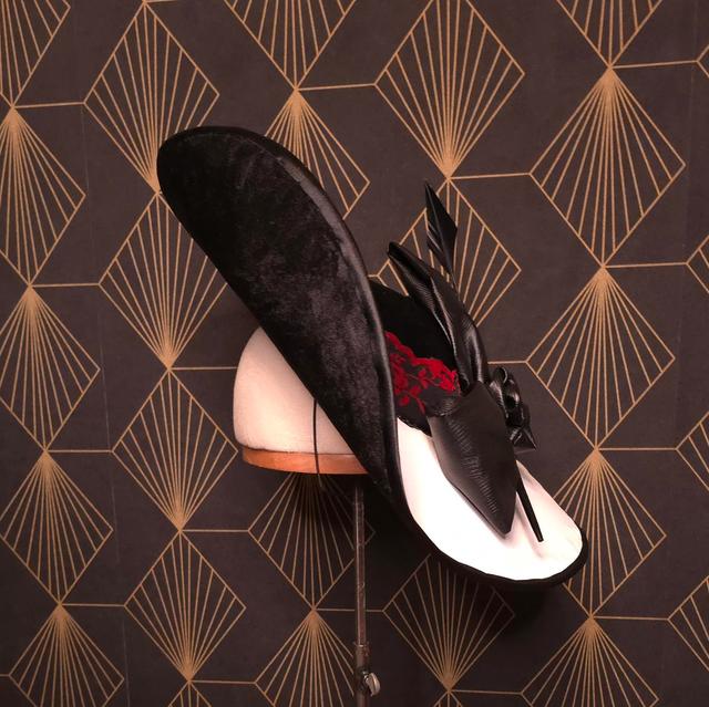 Midi Capeline – Prestance