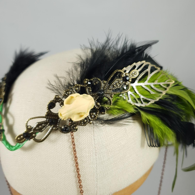 Circlet ornemental à plumes