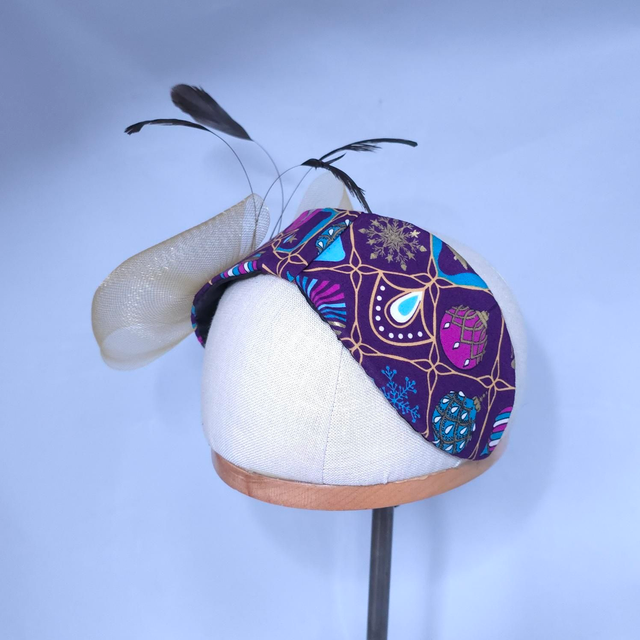 Fascinator serre-tête – Tissu Noël et voile léger