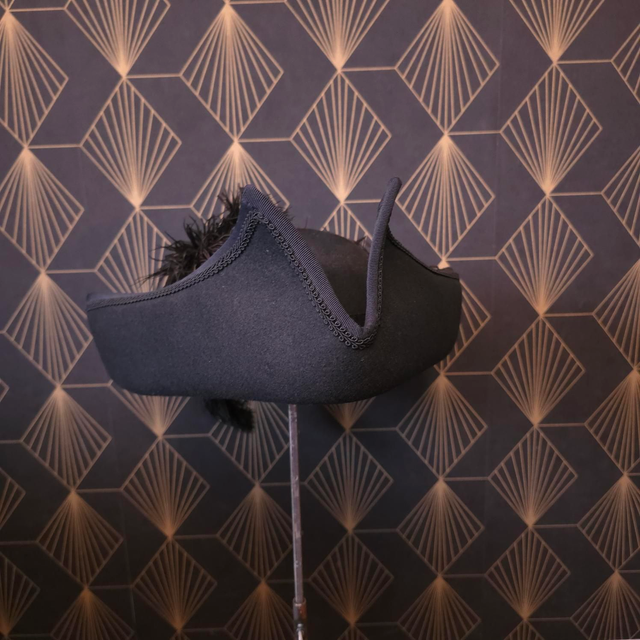 Le Kraken en feutre noir