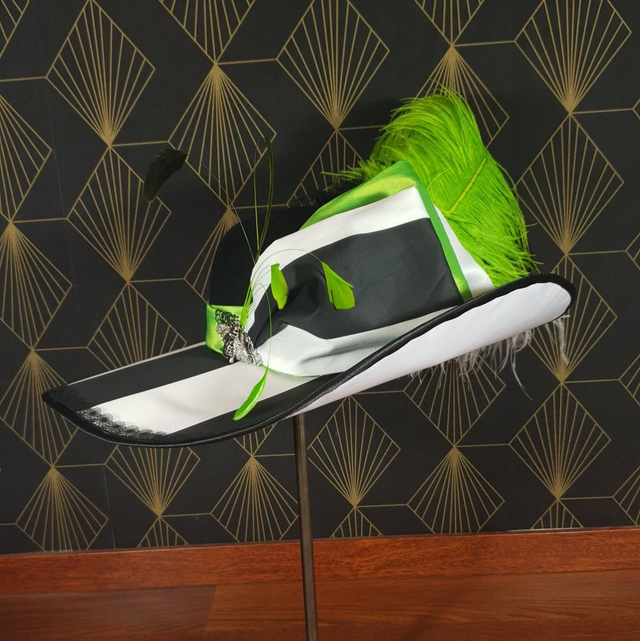 Capeline – Mascarade