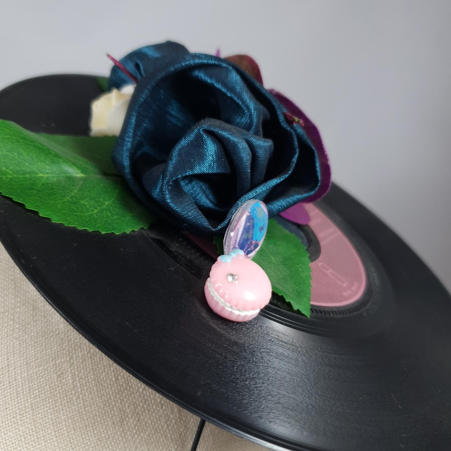 Fascinator disque – Rétro fleuri
